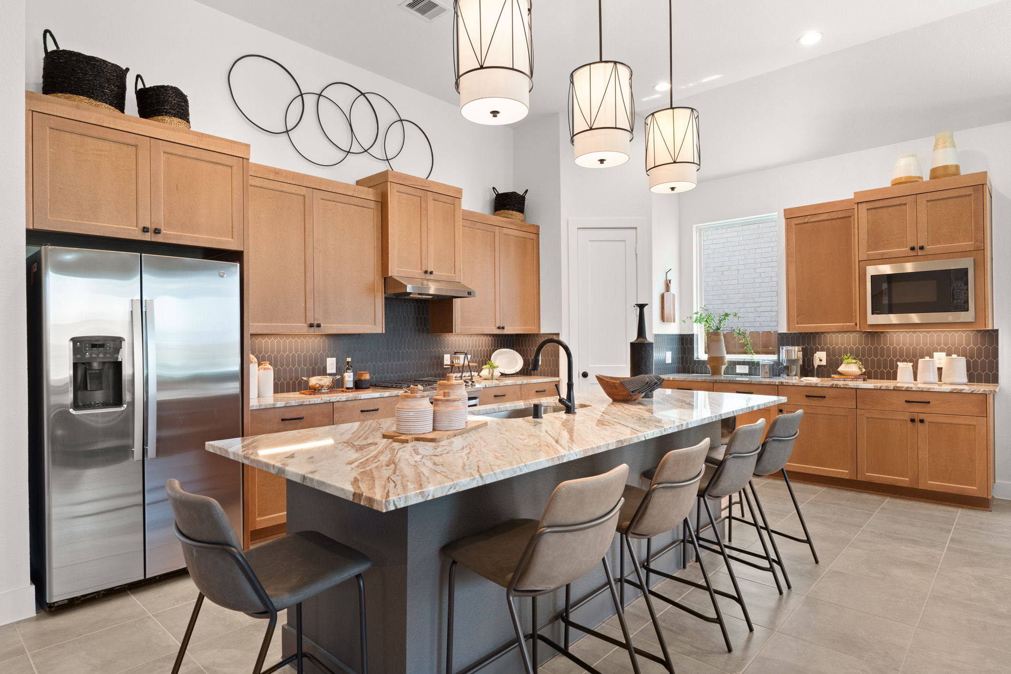 10-web-or-mls-MK306856.jpg