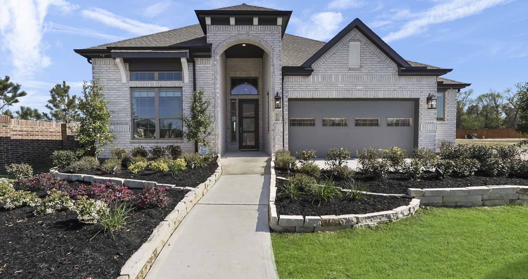 28218-Sterling-Oak-Drive-Spring-41.jpg