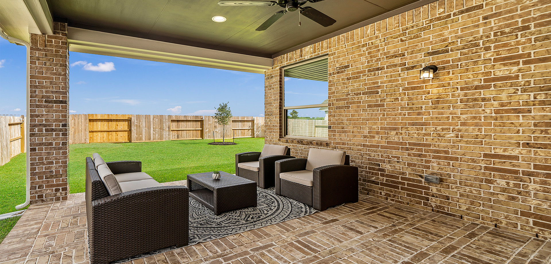 HOU-ChesmarHomes-Sawyer-Sienna-Sliders-8.jpg