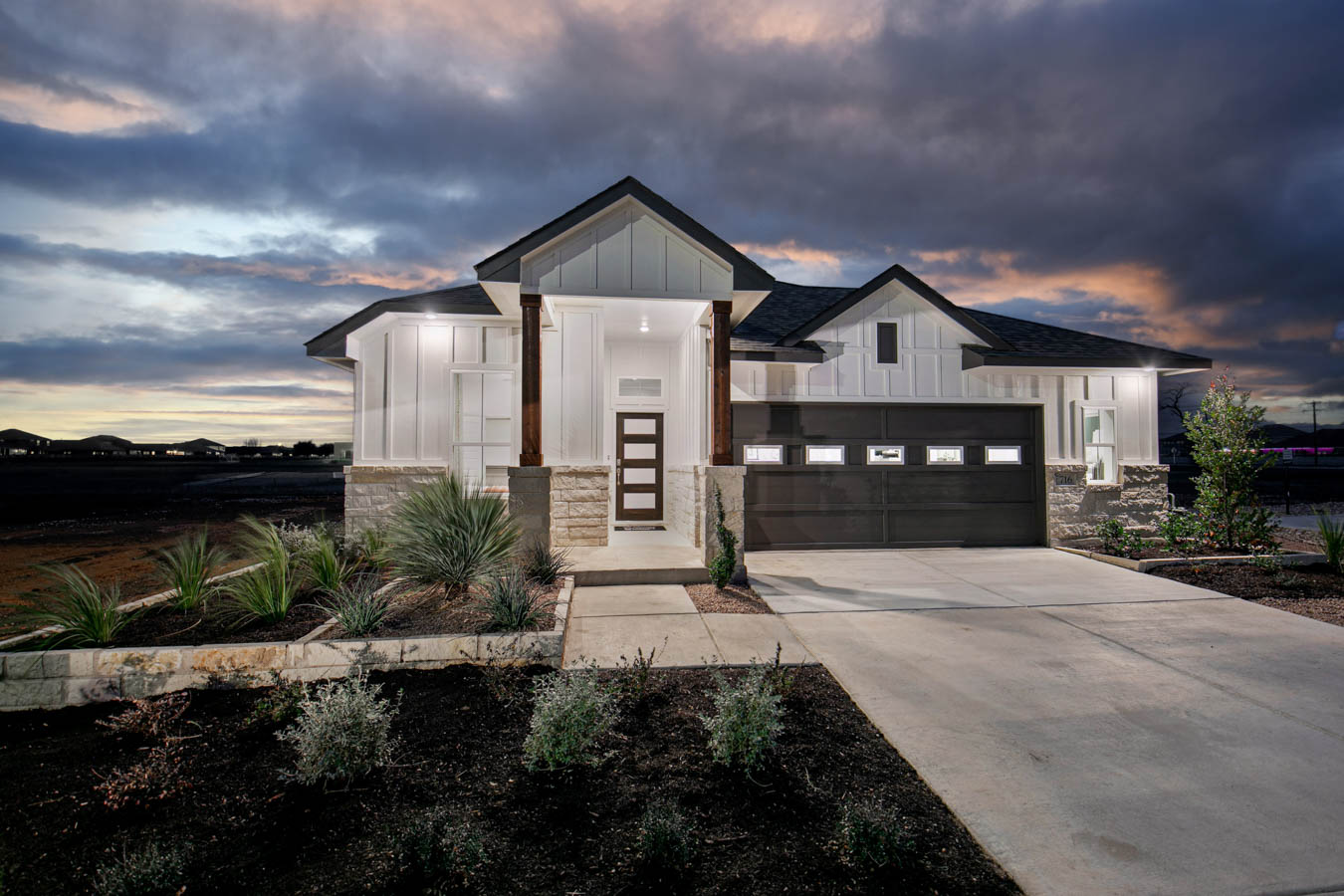 CTX-CHESMAR-AVAfloorplan-716Willowbrook-modelhome-slider-23.jpg