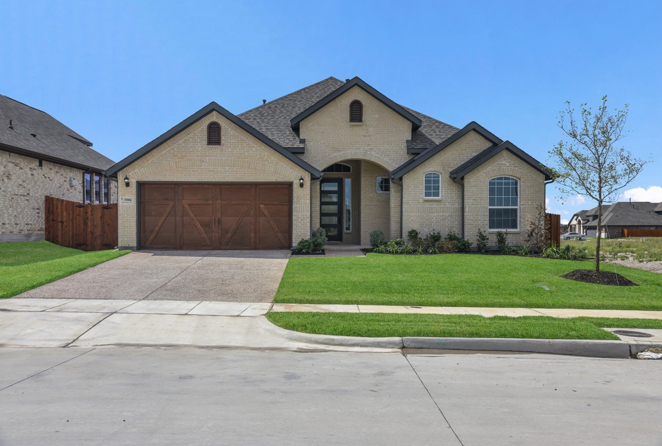 DFW-chesmarhomes-Raleigh-slider-1.jpg