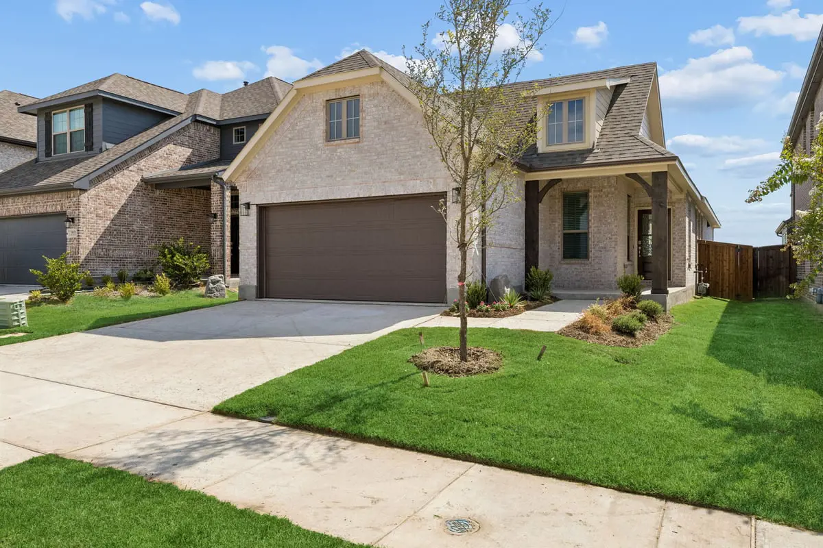 Tucson at 3901 Talisker Boulevard, Sherman, Texas: photo 2