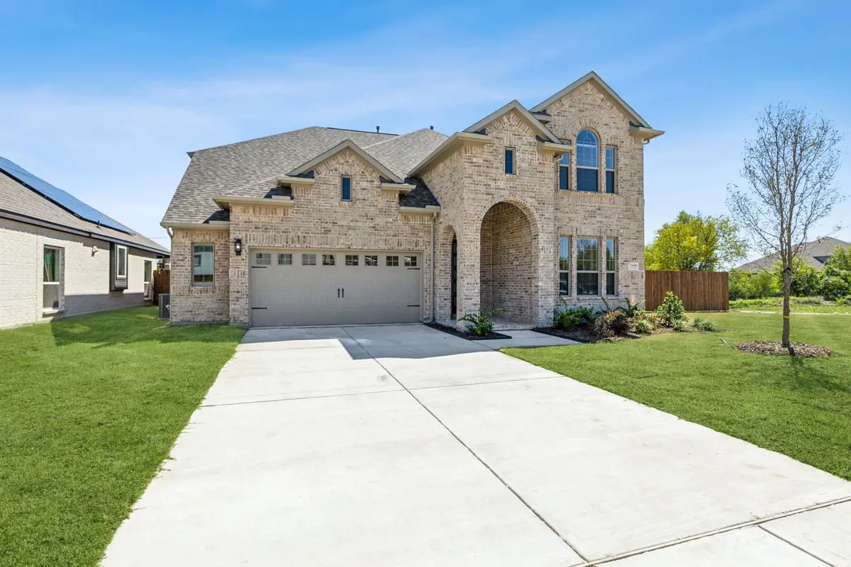 Cameron at 4316 Biddle Street, Midlothian, Texas: photo 2