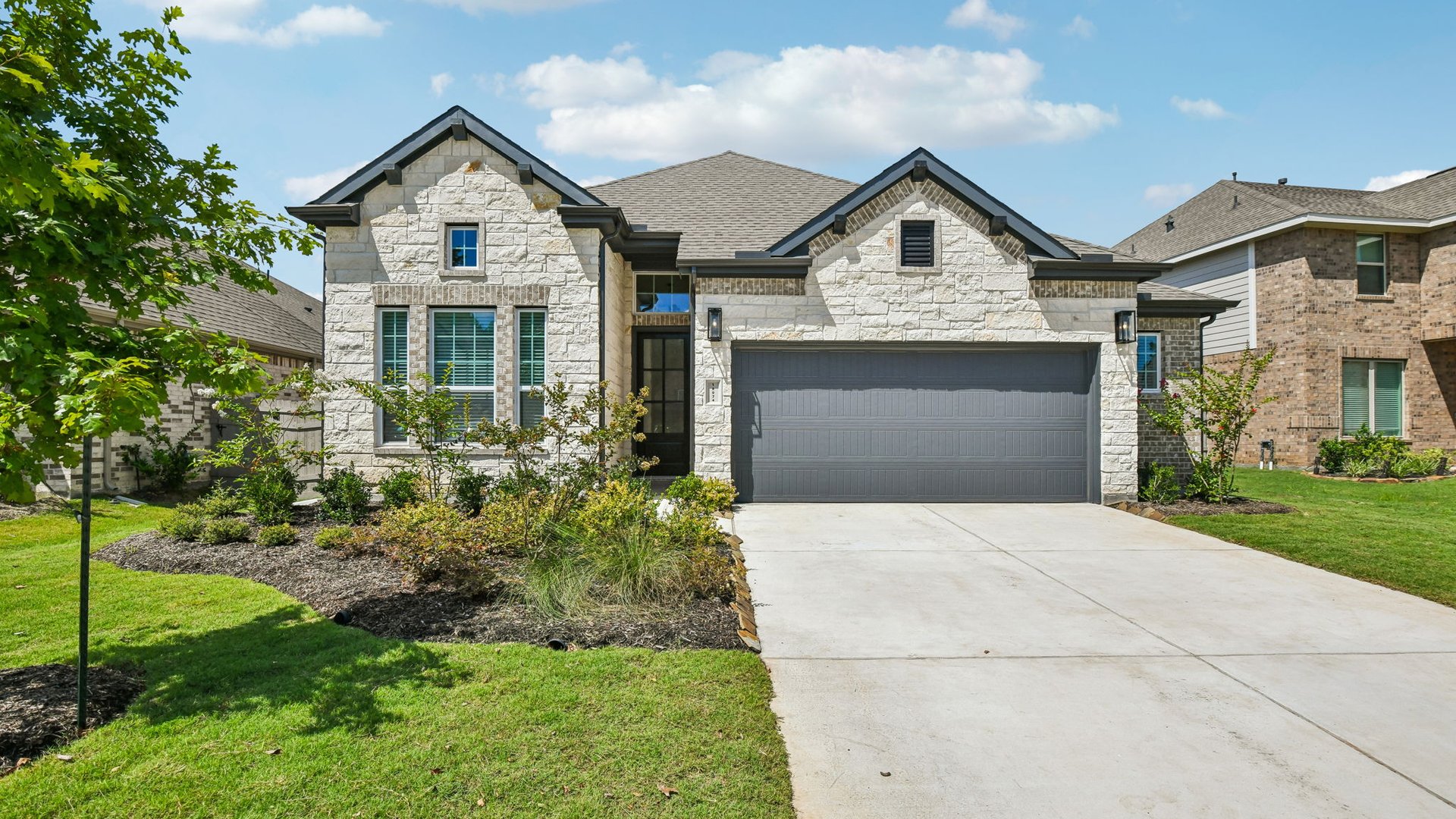 Exterior of the Oakley floor plan